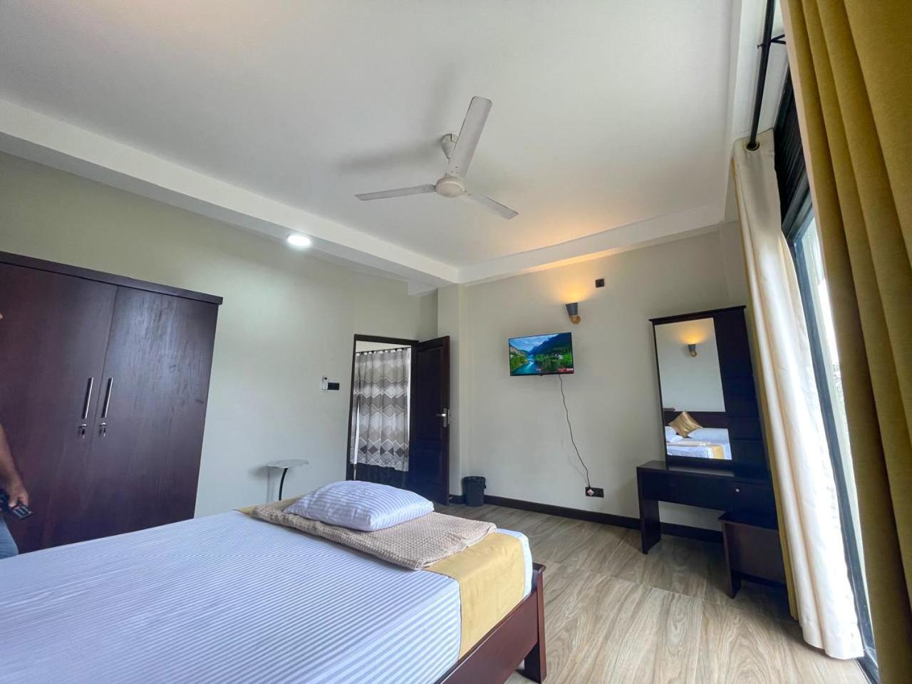 Lush Breeze Hotel Kandy Eksteriør billede