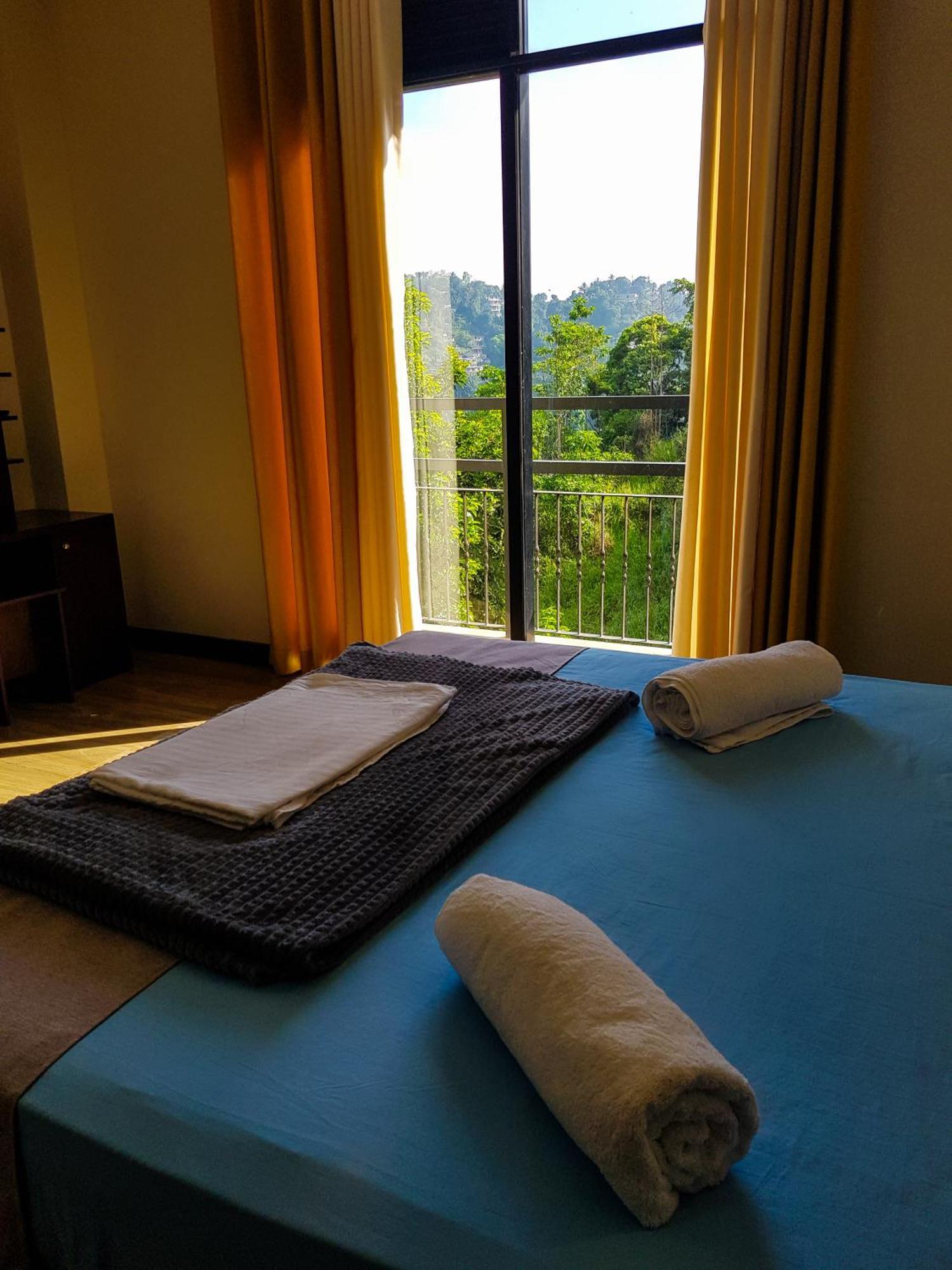 Lush Breeze Hotel Kandy Eksteriør billede
